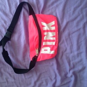 Victoria secret fanny pack never been worn/used