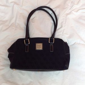 Small Dooney & Bourke bag