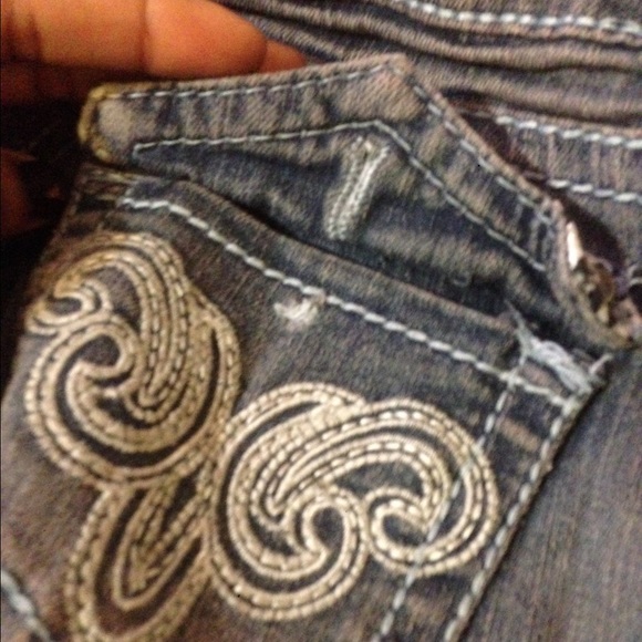 Super cute jeans - Picture 2 of 3