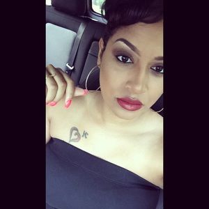 Meet your Posher, Diamond