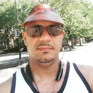 Meet your Posher, Jose r