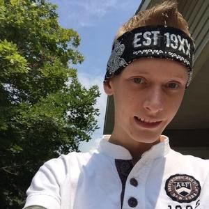 Meet your Posher, Cory