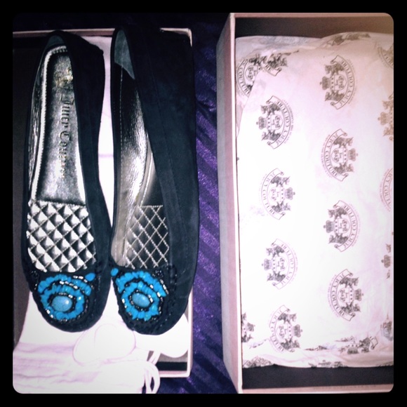 Juicy Couture flats