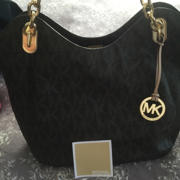 MICHAEL KORS authentic tote.