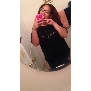 Meet your Posher, Victoria