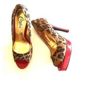 Leopard print platform heel