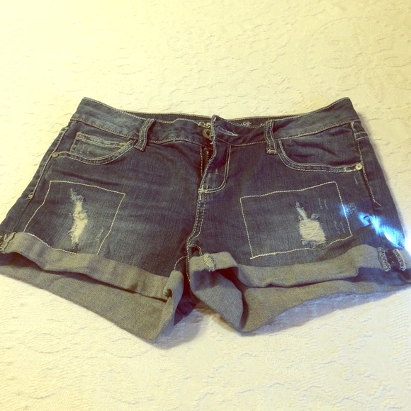 Arizona Jeans Co. distressed shorts
