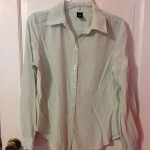 Never worn light pistachio top