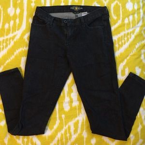 Lucky Brand black skinny jeans, size 6/28