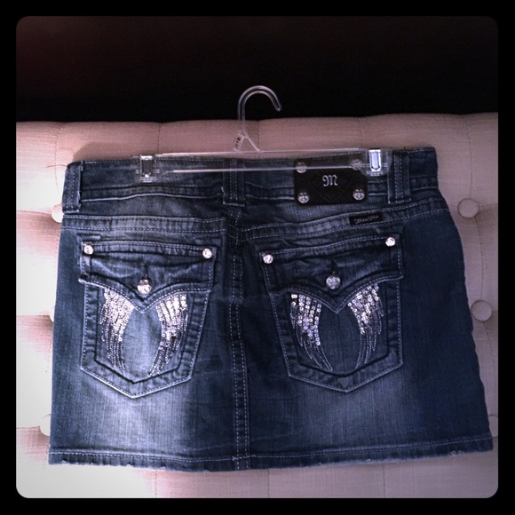 So cute Miss Me denim skirt!