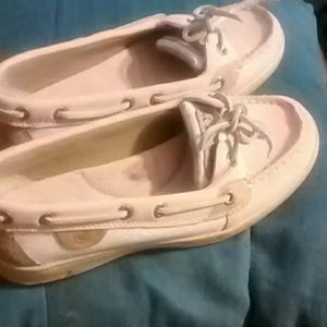 Women's Sperry's in excellent condition!!!
