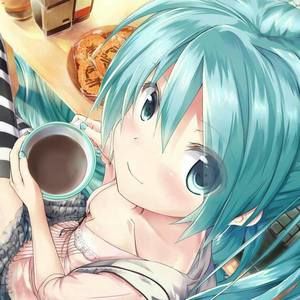 Meet your Posher, Nia amber