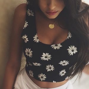 Daisy crop top