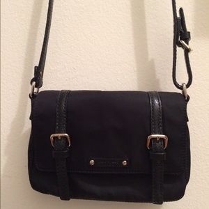 Kate Spade Nylon w/Leather strap Crossbody-Black
