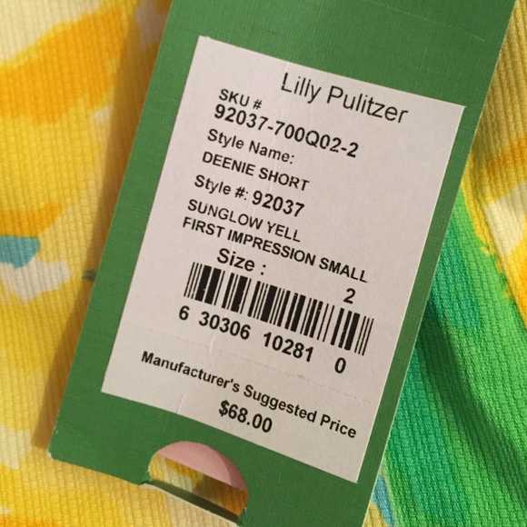 🎉SOLD🎉 First Impression Deenie Shorts - Picture 2 of 4