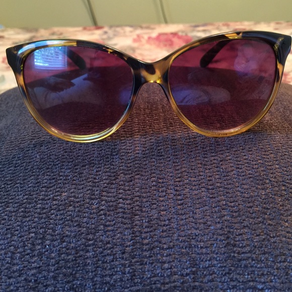Calvin Klein Shades/Sunglasses