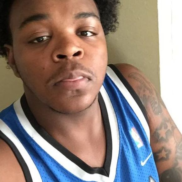 Meet your Posher, Josh - Picture 1 of 1