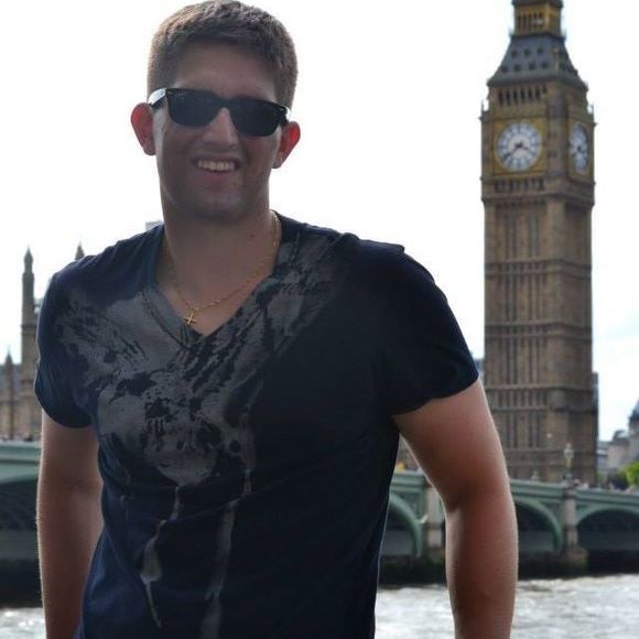 Meet your Posher, Daniel