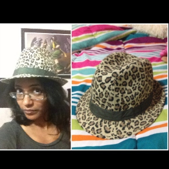 Leopard Print Fedora Hat - Olive Band Animal Fedora