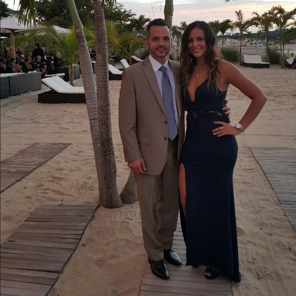 Meet your Posher, Nini - Picture 2 of 4