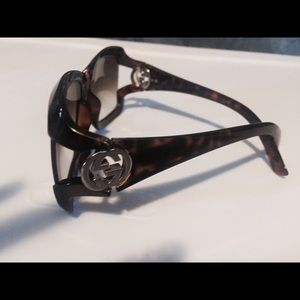 Gucci sunglasses hot buy