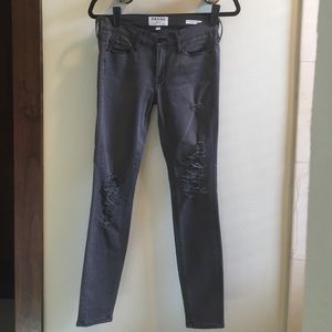 FRAME distressed skinny jean
