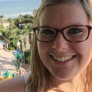 Meet your Posher, Kristina