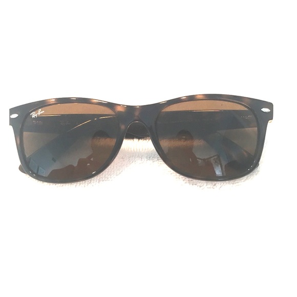 Ray-Ban New Wayfarer 710