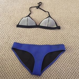 Ollie Penny Wanderlust Triangl Bikini!