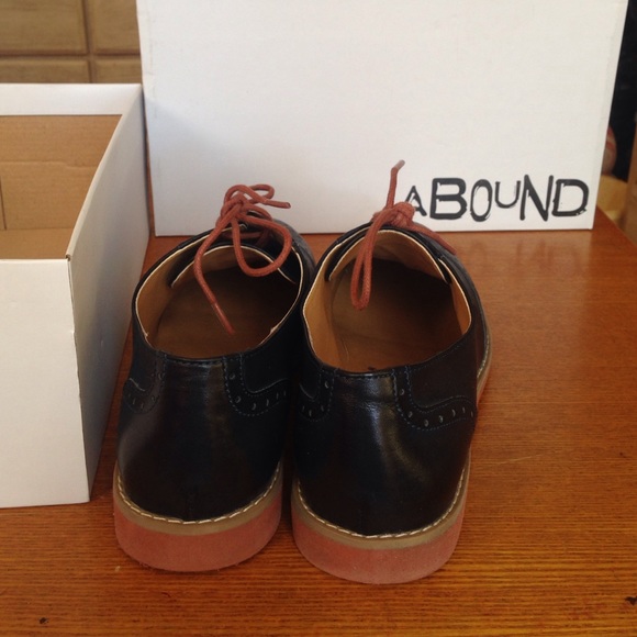 Shoes - Picture 3 of 3