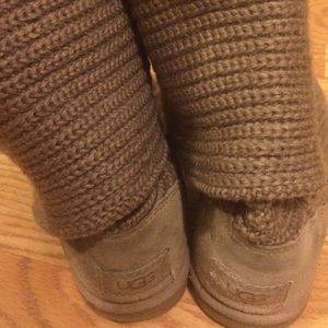 Tan Knitted Ugg