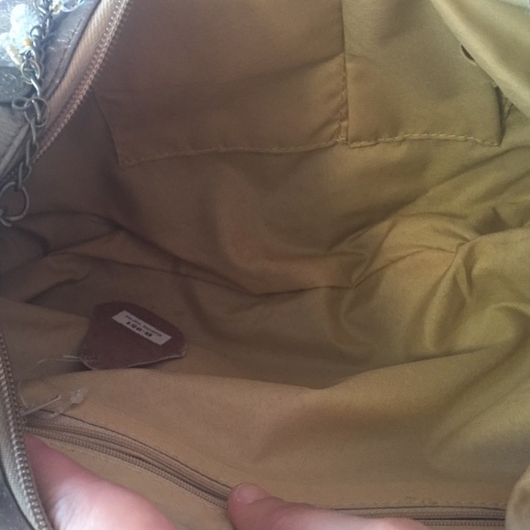 Handbag - Picture 4 of 4