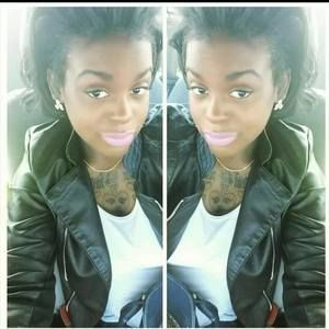 Meet your Posher, Malika