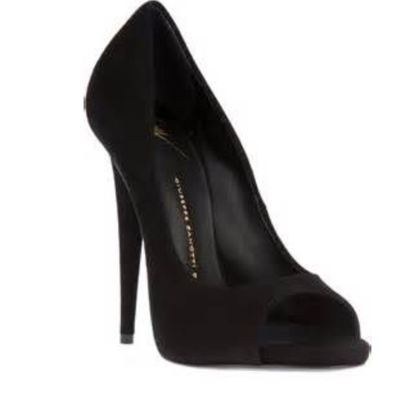 Giuseppe Zanotti Suede Open Toe Pump; size 41