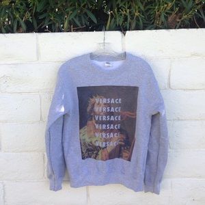 King David Wears Versace