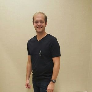 Meet your Posher, Joshua