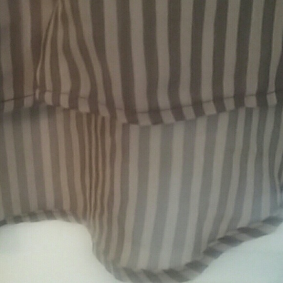 Shirt - Picture 2 of 4