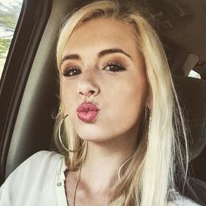 Meet your Posher, Shelby