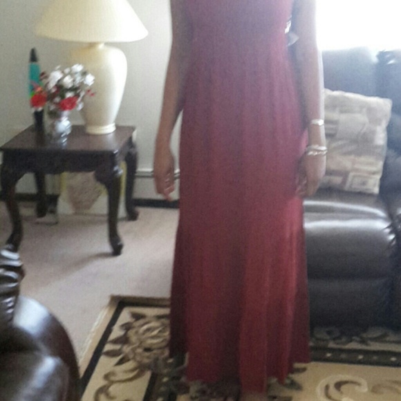 MAXI DRESS. NWOT. - Picture 3 of 6