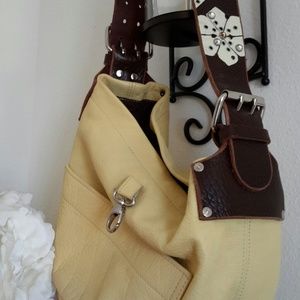 Tylie. Malibu Handbag