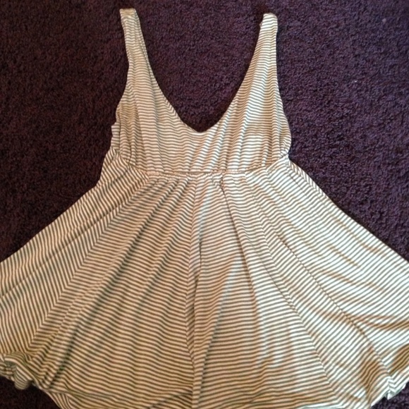 Green tank top *SUMMER SALE*
