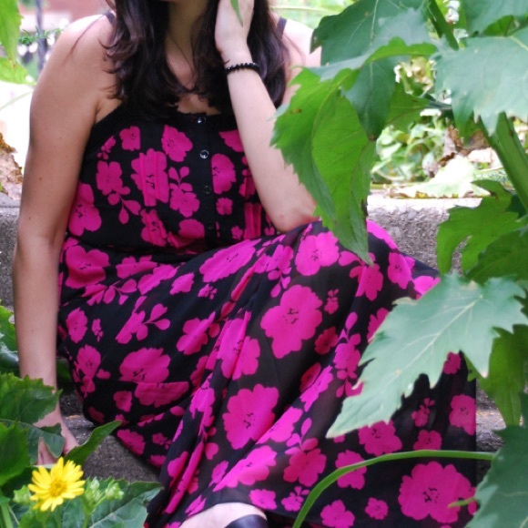Kensie Dresses - Kensie hot pink floral maxi dress. Kensie Dresses - Kensie hot pink floral maxi dress.