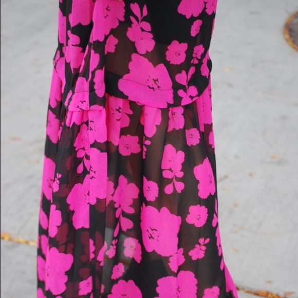 Kensie Dresses - Kensie hot pink floral maxi dress. Kensie Dresses - Kensie hot pink floral maxi dress.