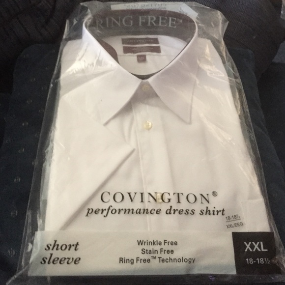 Men's white short-sleeve dress shirt