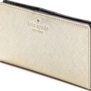 • Kate Spade Cherry Lane Stacy wallet •