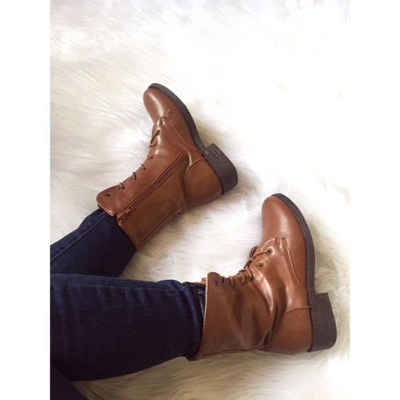 ❌SOLD❌ Chestnut Combat Boots - Picture 2 of 3