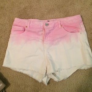 High wasted shorts