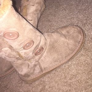 Tan Boots