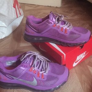 Nike running sneakers for women