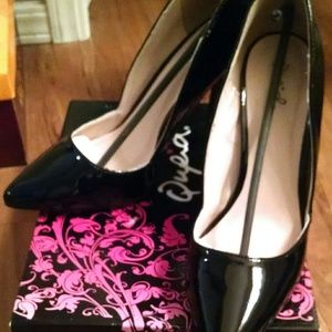 Like New Black Heels